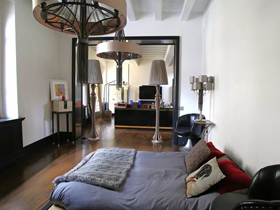 Immagine 16 di Appartamento in vendita  in Piazza Santa Maria delle Carceri a Prato