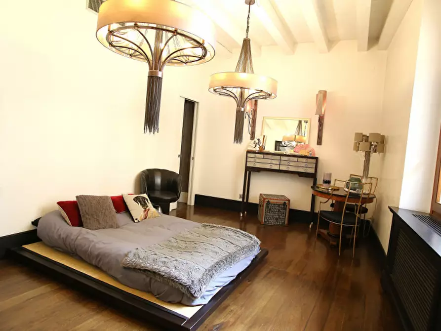 Immagine 19 di Appartamento in vendita  in Piazza Santa Maria delle Carceri a Prato