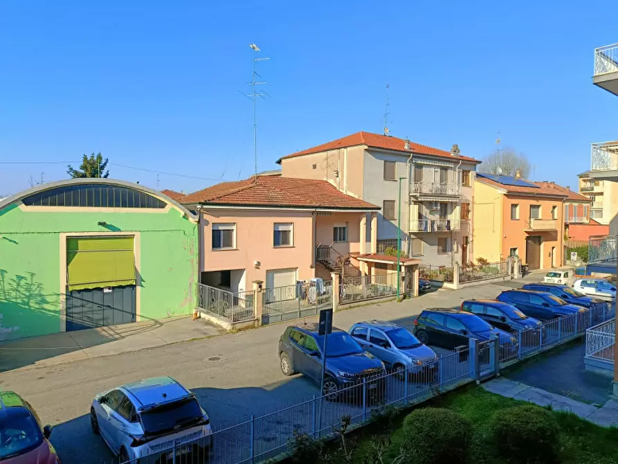 Immagine 25 di Appartamento in vendita  in Via San Lorenzo 8 a Casale Monferrato