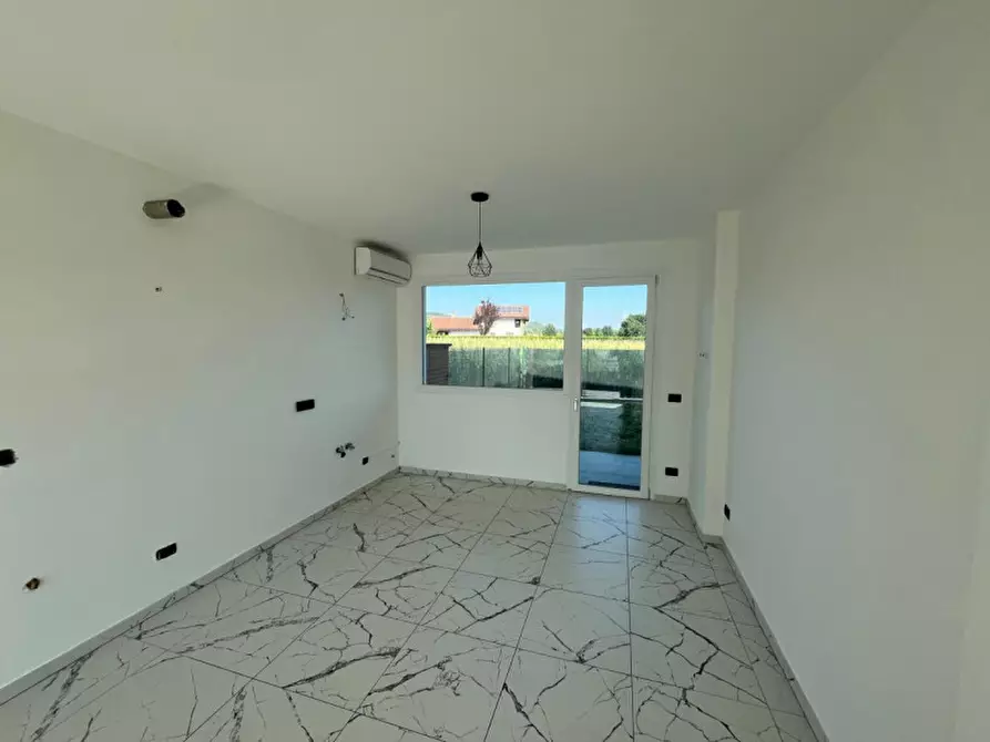 Immagine 14 di Villetta a schiera in vendita  in Via Meleto, 2C a Agliè