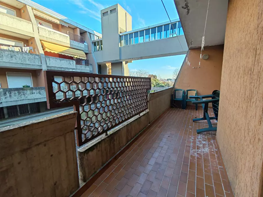 Immagine 10 di Camera in affitto  a Rubano