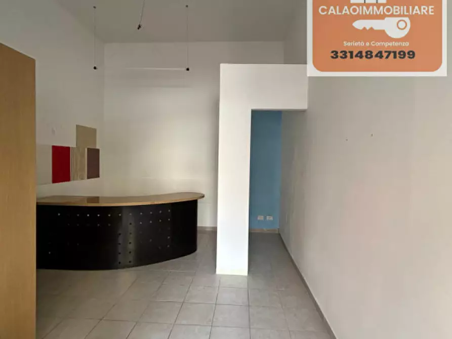 Immagine 4 di Negozio in affitto  a Cassino