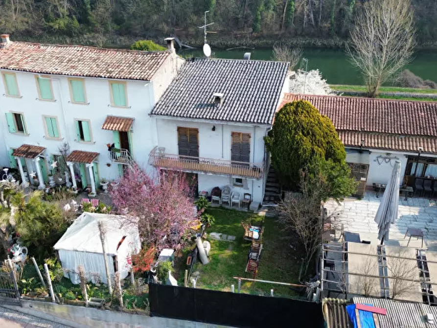 Immagine 7 di Appartamento in vendita  in Località Garberia a Pastrengo