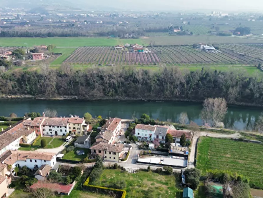 Immagine 8 di Appartamento in vendita  in Località Garberia a Pastrengo