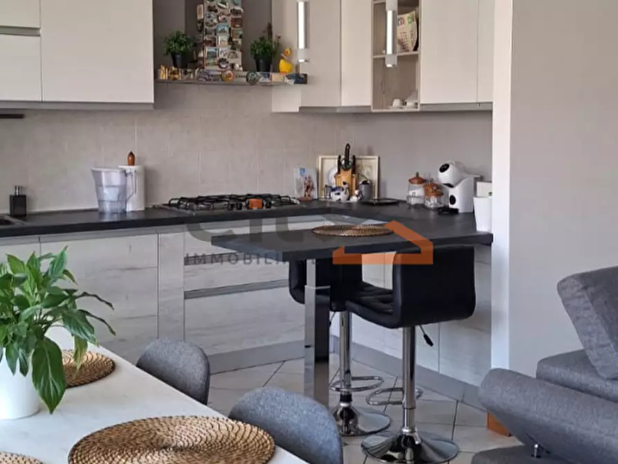 Immagine 1 di Appartamento in vendita  in Via Tommaso Tommasoni a Bassano Del Grappa