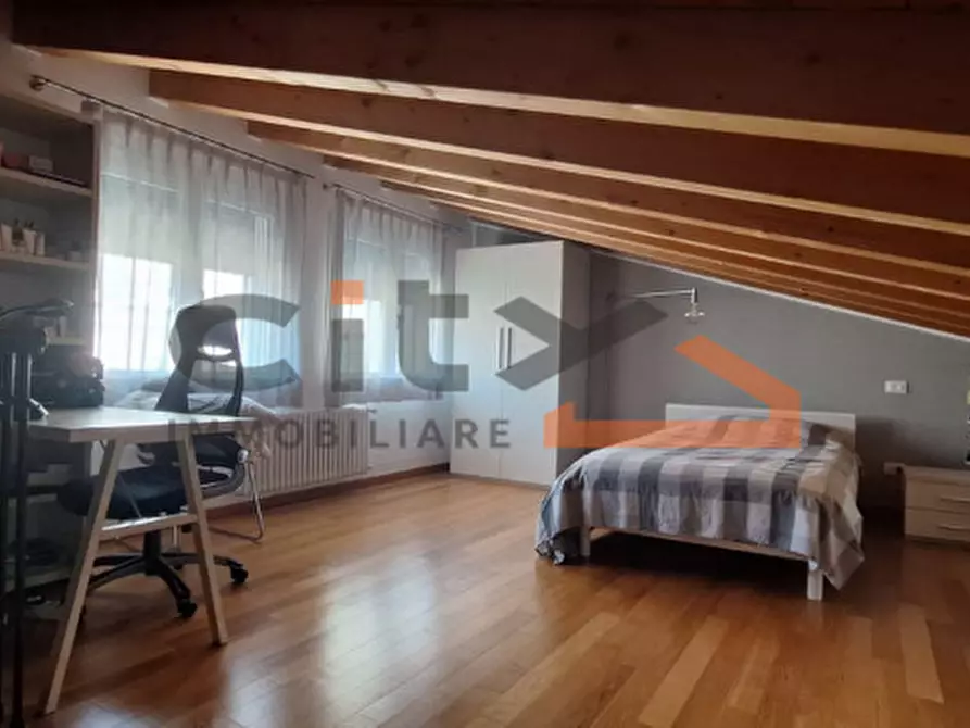 Immagine 16 di Appartamento in vendita  in Via Tommaso Tommasoni a Bassano Del Grappa