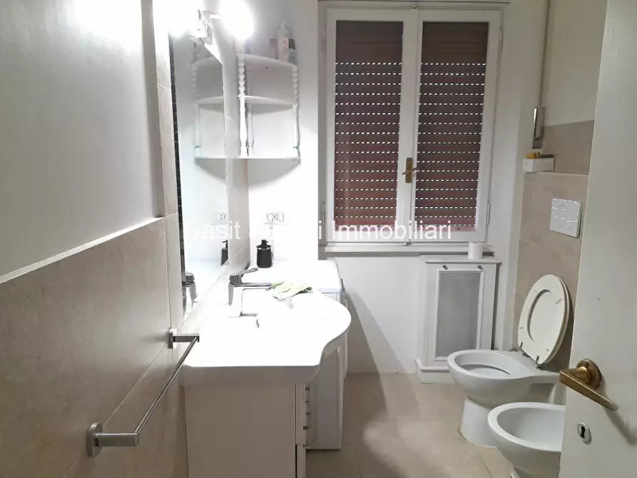 Immagine 16 di Appartamento in affitto  in Viale dei Colli Portuensi a Roma