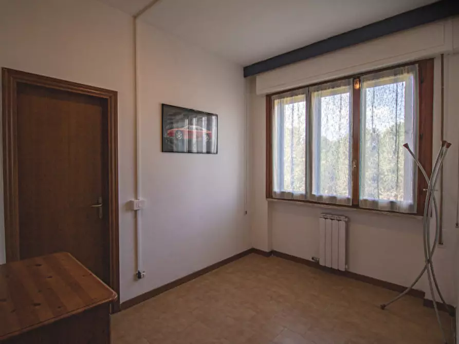 Immagine 4 di Appartamento in vendita  in Via Pietro Nenni a Prato