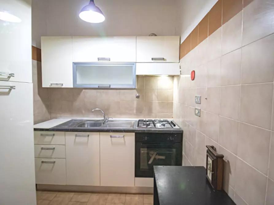 Immagine 7 di Appartamento in vendita  in Via Pietro Nenni a Prato