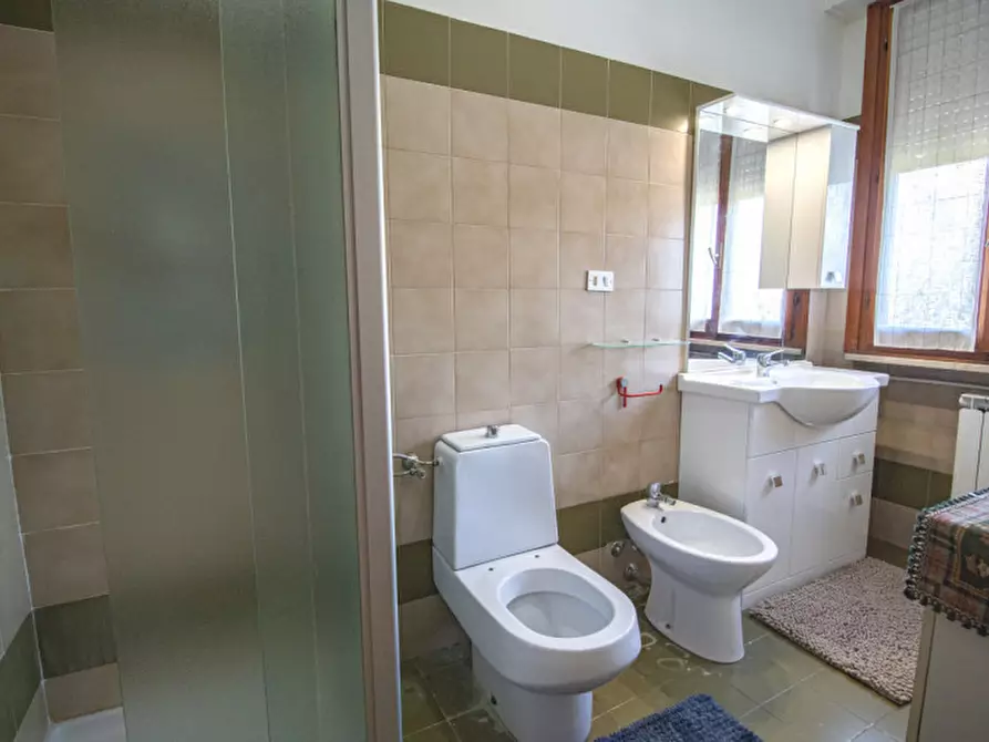 Immagine 10 di Appartamento in vendita  in Via Pietro Nenni a Prato