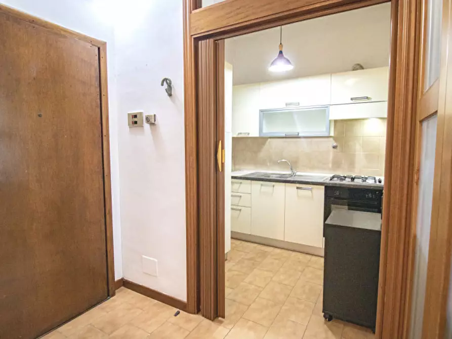 Immagine 13 di Appartamento in vendita  in Via Pietro Nenni a Prato