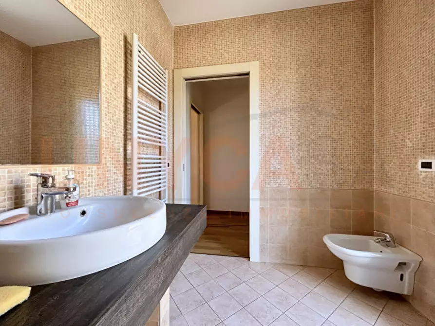 Immagine 11 di Appartamento in vendita  in Via Ippolito Nievo a Mestrino