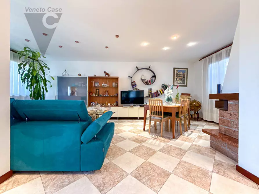 Immagine 5 di Casa trifamiliare in vendita  a Noventa Padovana