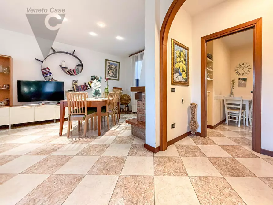 Immagine 6 di Casa trifamiliare in vendita  a Noventa Padovana