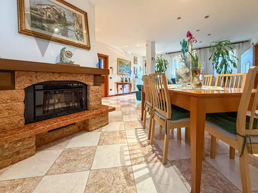 Immagine 9 di Casa trifamiliare in vendita  a Noventa Padovana