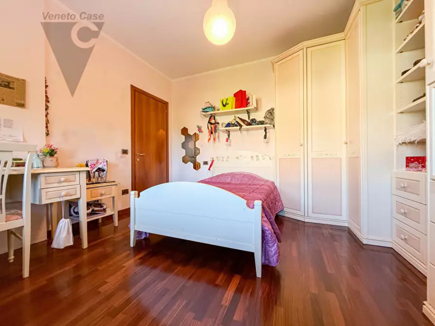 Immagine 17 di Casa trifamiliare in vendita  a Noventa Padovana