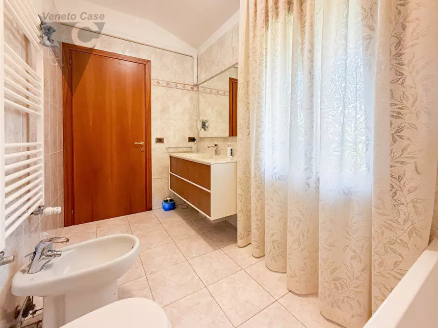 Immagine 26 di Casa trifamiliare in vendita  a Noventa Padovana