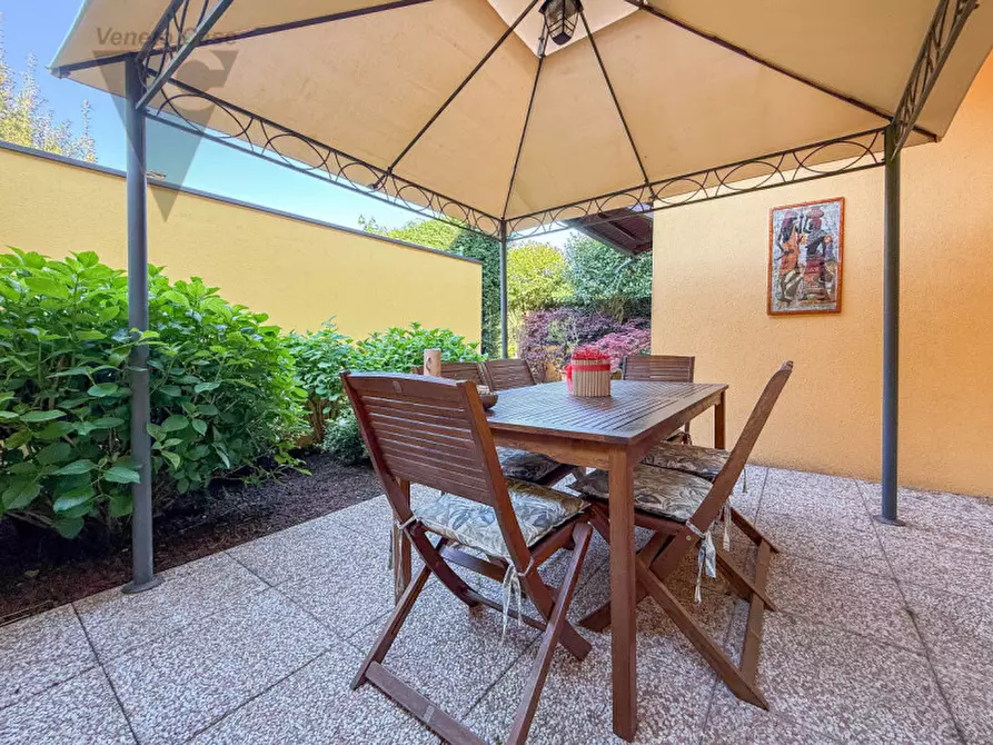 Immagine 29 di Casa trifamiliare in vendita  a Noventa Padovana