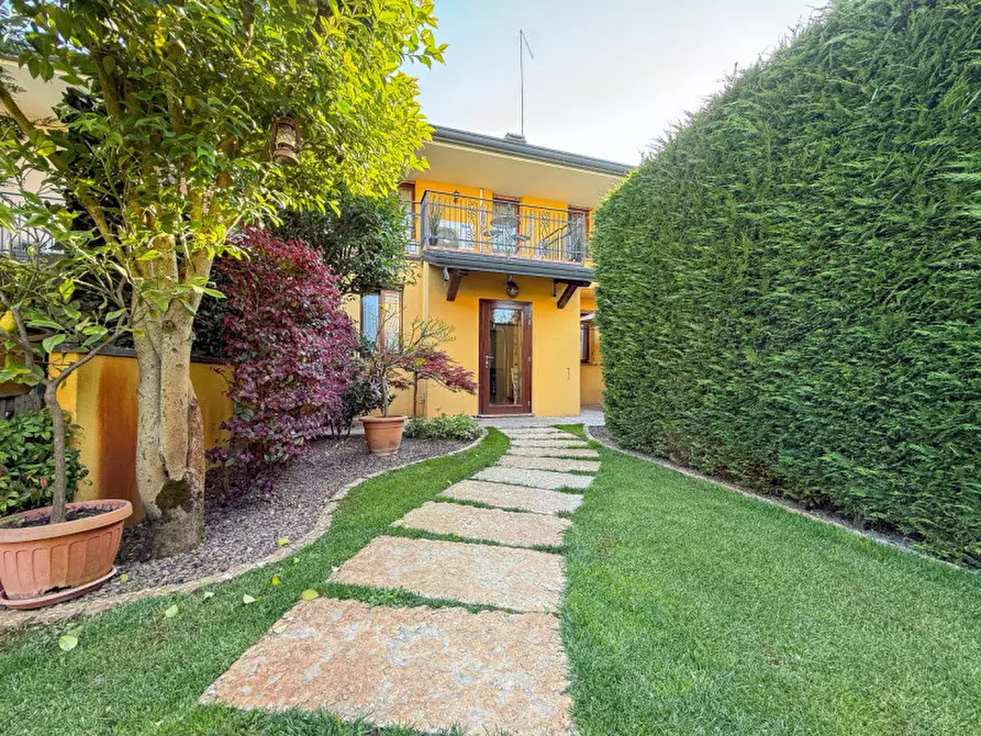 Immagine 31 di Casa trifamiliare in vendita  a Noventa Padovana