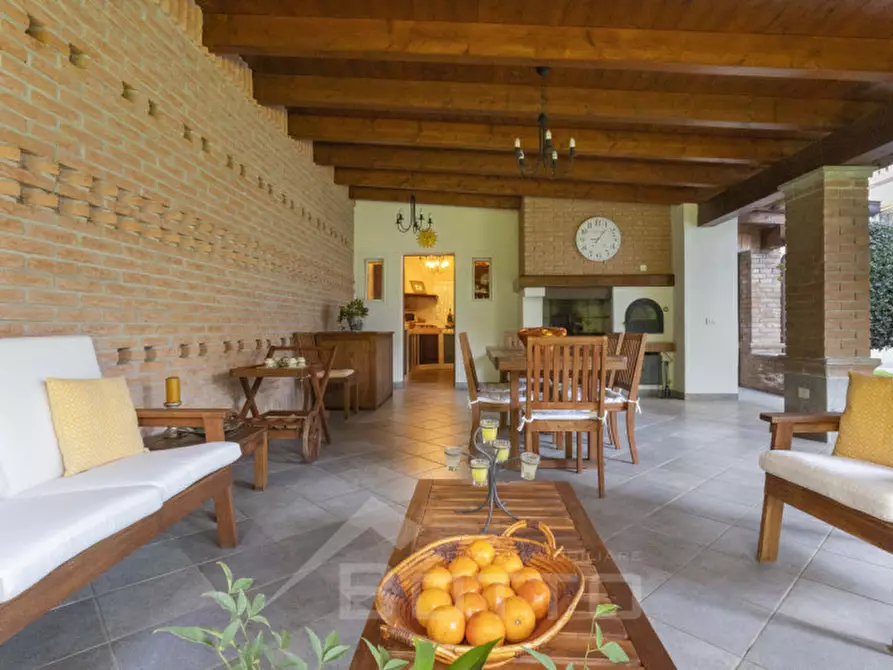 Immagine 14 di Villa in vendita  in Piazza Vittorio Cacciami 11 a Grignasco