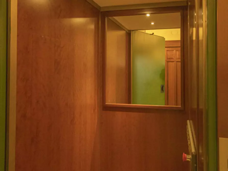 Immagine 37 di Villa in vendita  in Piazza Vittorio Cacciami 11 a Grignasco