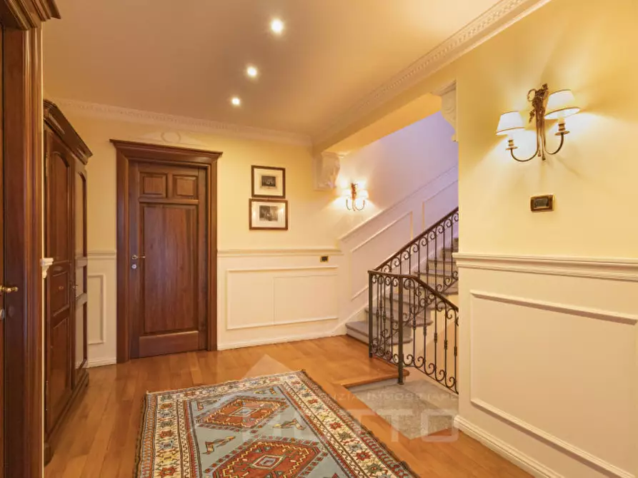 Immagine 42 di Villa in vendita  in Piazza Vittorio Cacciami 11 a Grignasco