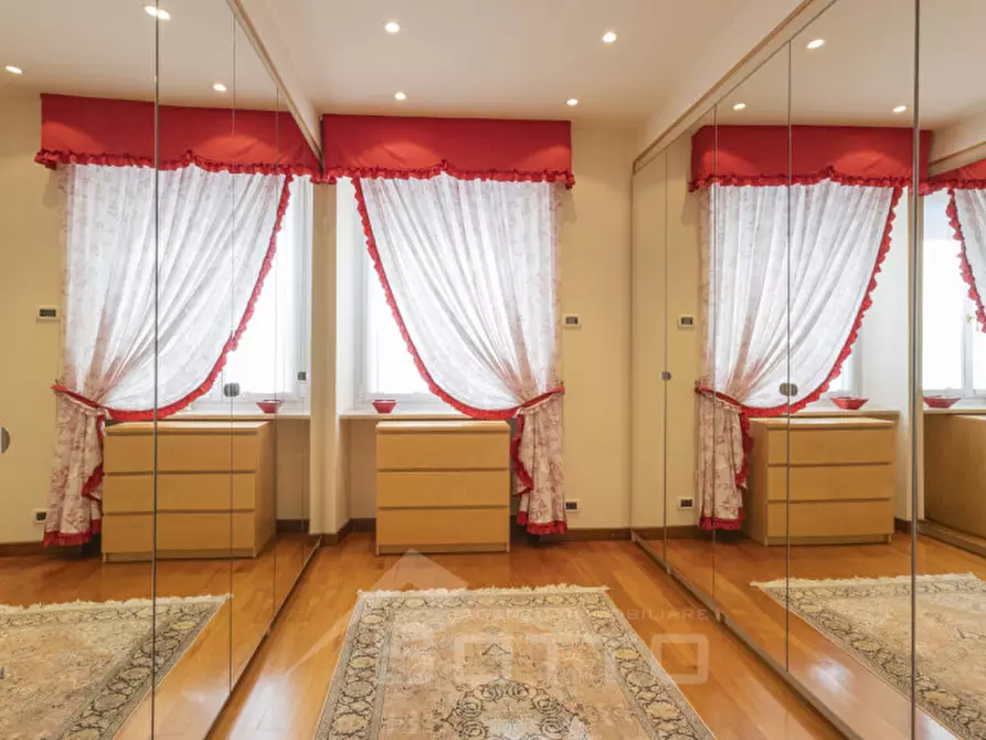 Immagine 51 di Villa in vendita  in Piazza Vittorio Cacciami 11 a Grignasco