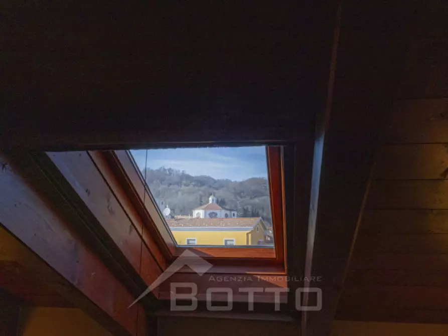 Immagine 82 di Villa in vendita  in Piazza Vittorio Cacciami 11 a Grignasco