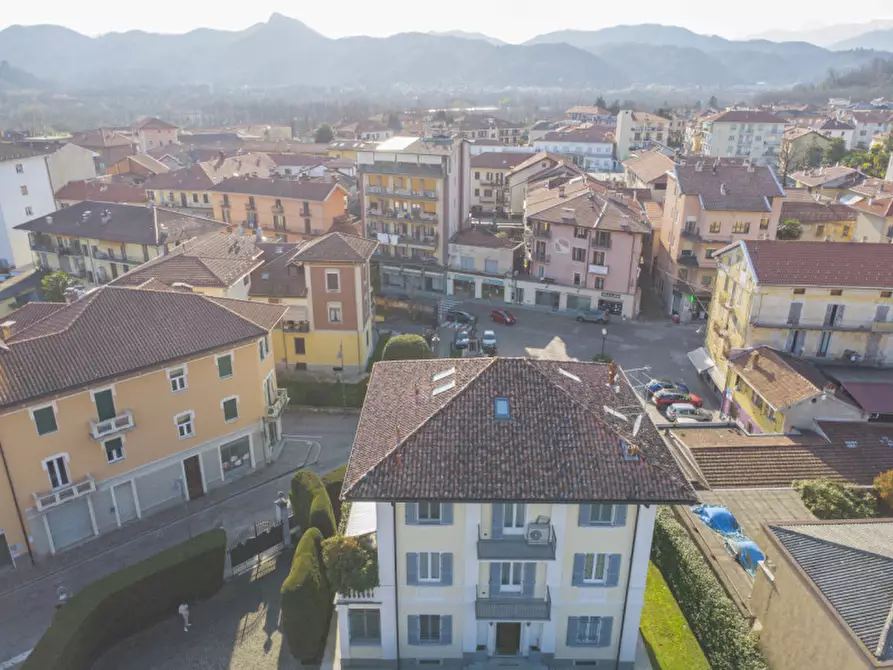 Immagine 90 di Villa in vendita  in Piazza Vittorio Cacciami 11 a Grignasco
