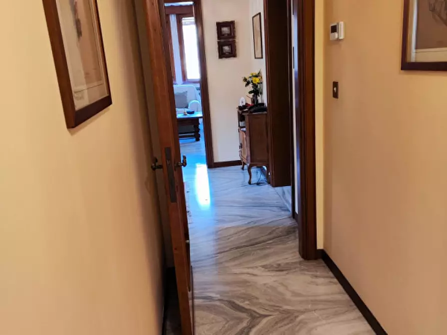 Immagine 13 di Casa indipendente in vendita  a Padova