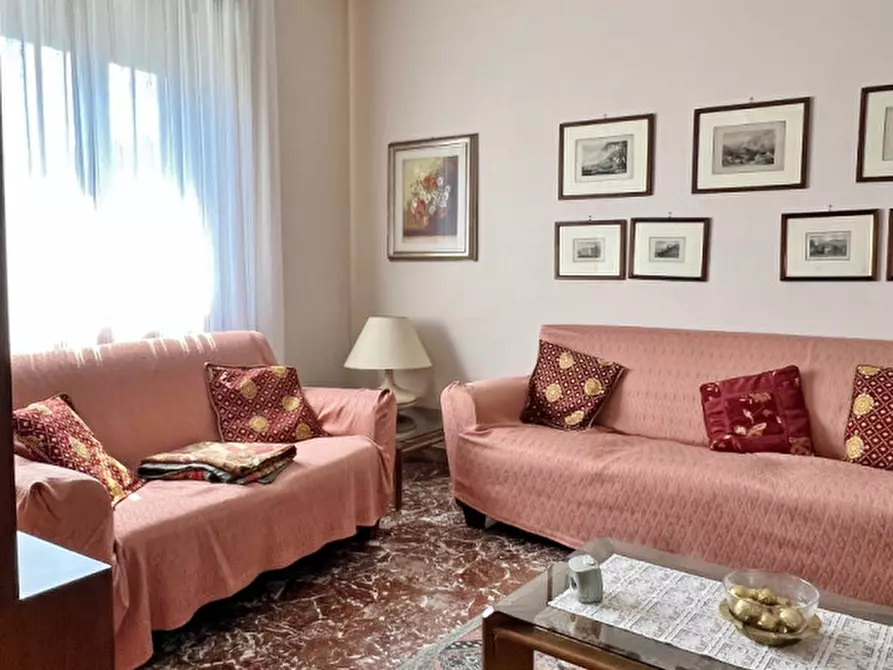 Immagine 11 di Casa indipendente in vendita  in Strada della Paglia a Vicenza