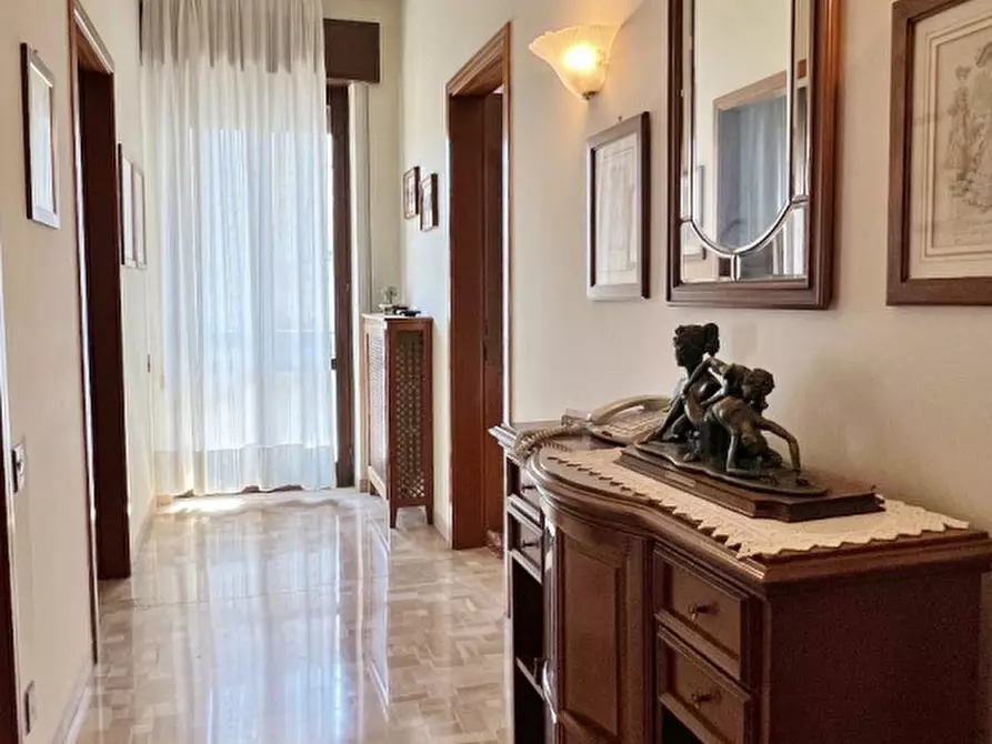 Immagine 17 di Casa indipendente in vendita  in Strada della Paglia a Vicenza