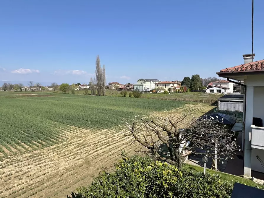 Immagine 18 di Casa indipendente in vendita  in Strada della Paglia a Vicenza