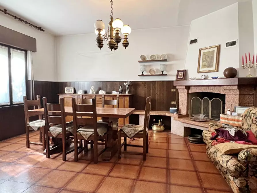 Immagine 22 di Casa indipendente in vendita  in Strada della Paglia a Vicenza