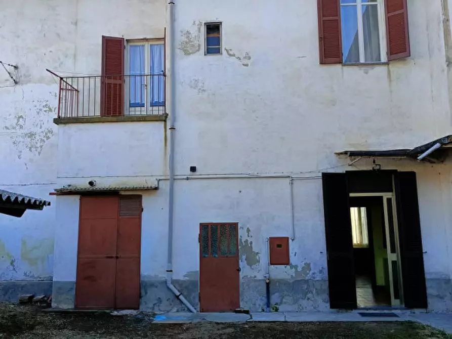Immagine 1 di Casa indipendente in vendita  in Via Palestro 17 a Caresana