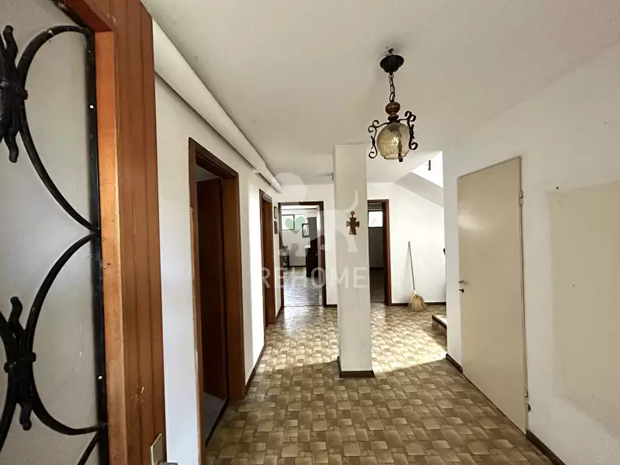 Immagine 5 di Villa in vendita  in Via Gabrin,11 a Tarcento