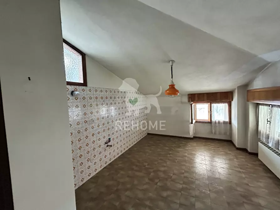 Immagine 11 di Villa in vendita  in Via Gabrin,11 a Tarcento