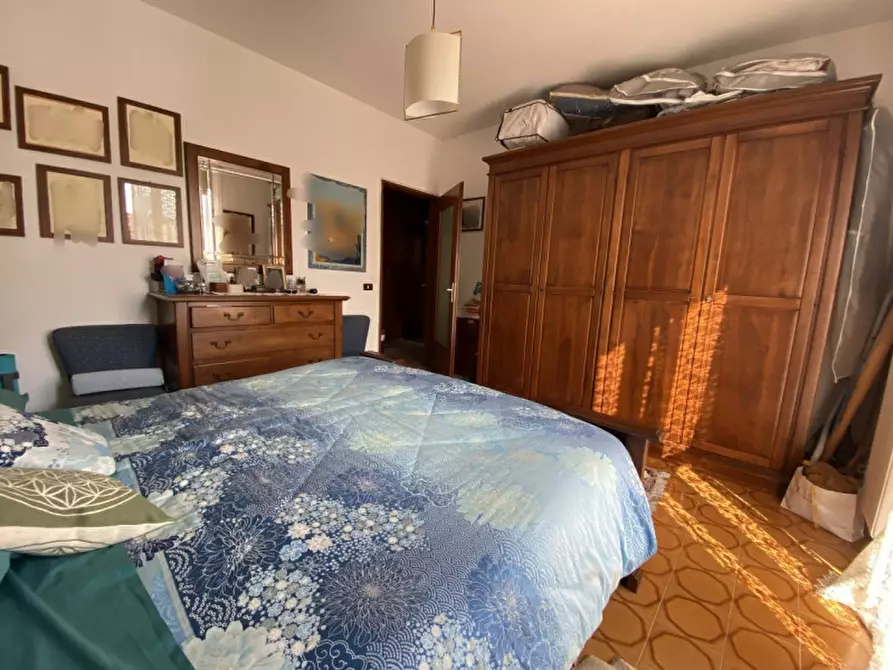 Immagine 7 di Appartamento in vendita  in Via Sebino a Peschiera Del Garda