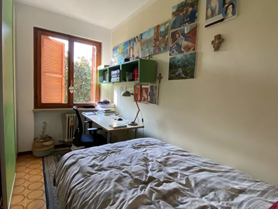 Immagine 9 di Appartamento in vendita  in Via Sebino a Peschiera Del Garda