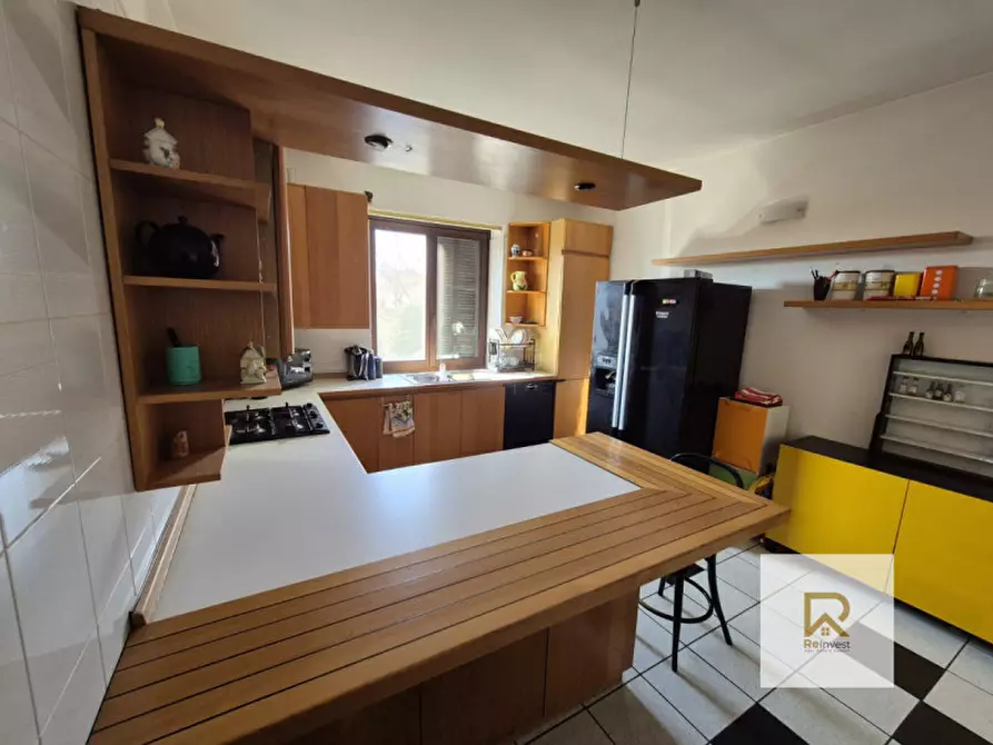 Immagine 27 di Appartamento in vendita  in via San Rocco a Chivasso