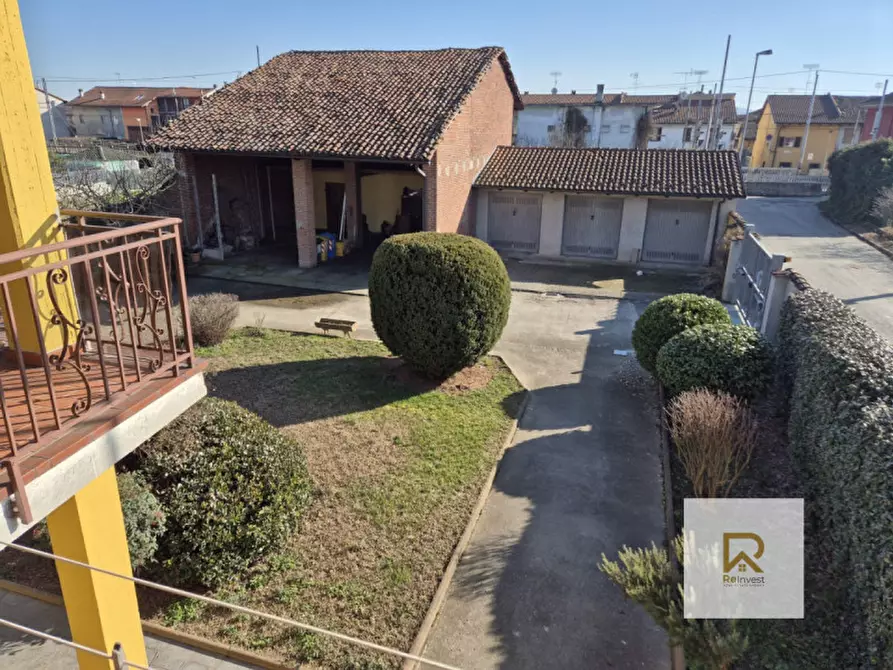 Immagine 37 di Appartamento in vendita  in via San Rocco a Chivasso