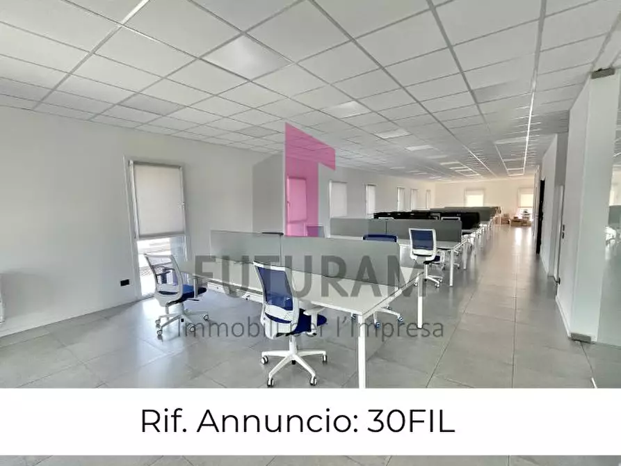 Immagine 1 di Ufficio in affitto  a Vicenza