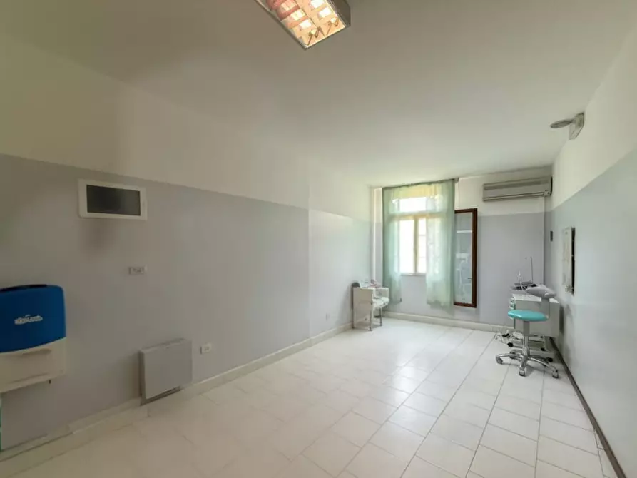 Immagine 3 di Ufficio in affitto  in VIA CAVOUR a Este