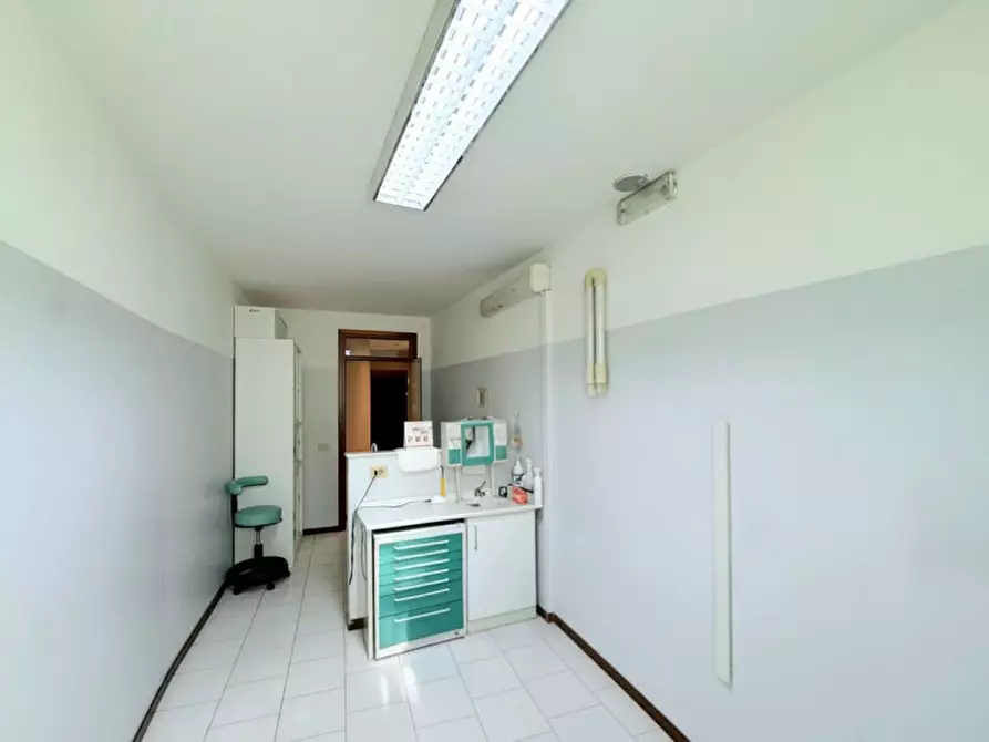 Immagine 5 di Ufficio in affitto  in VIA CAVOUR a Este