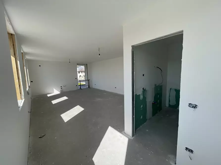 Immagine 6 di Appartamento in vendita  in Via Schiavonesca Marosticana a Asolo