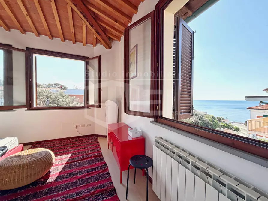 Immagine 1 di Appartamento in vendita  in Via Arturo Conti 3 a Livorno