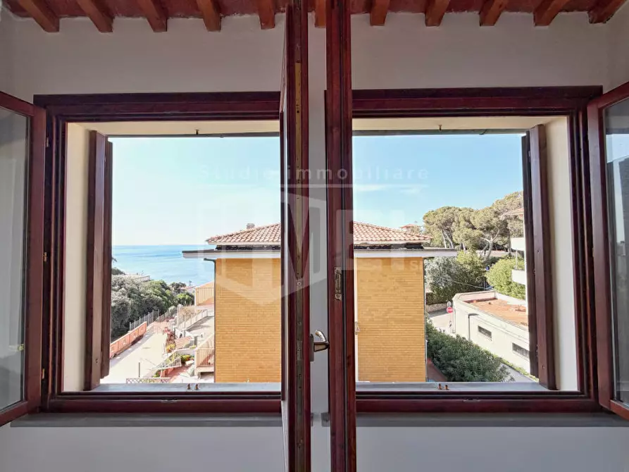 Immagine 7 di Appartamento in vendita  in Via Arturo Conti 3 a Livorno