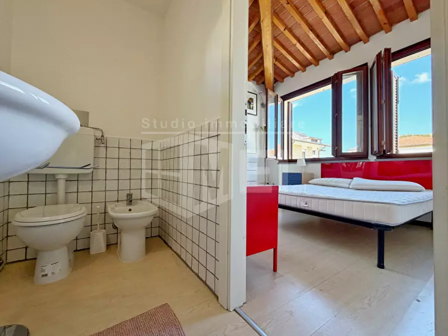 Immagine 19 di Appartamento in vendita  in Via Arturo Conti 3 a Livorno