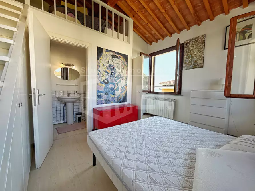 Immagine 23 di Appartamento in vendita  in Via Arturo Conti 3 a Livorno