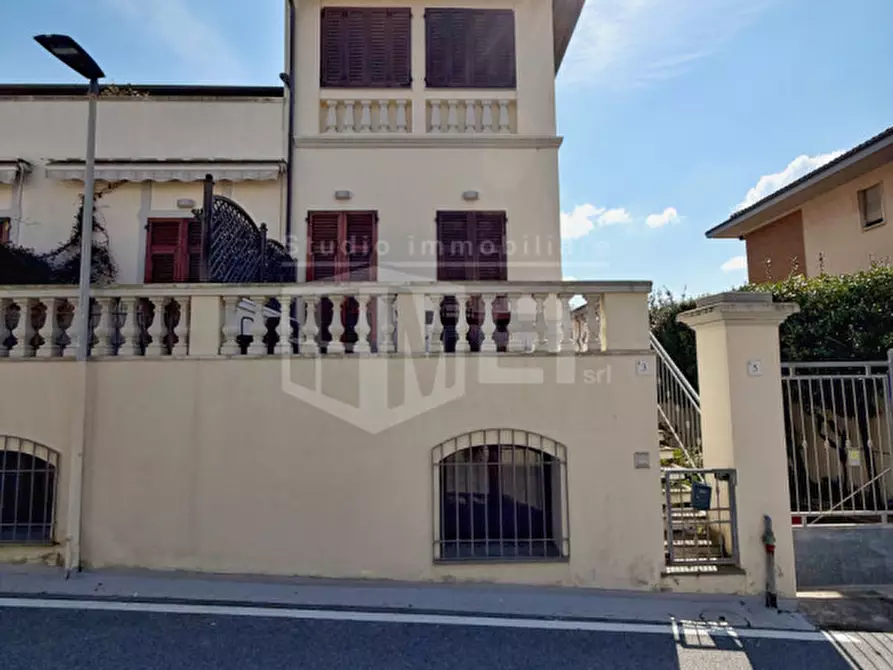 Immagine 26 di Appartamento in vendita  in Via Arturo Conti 3 a Livorno